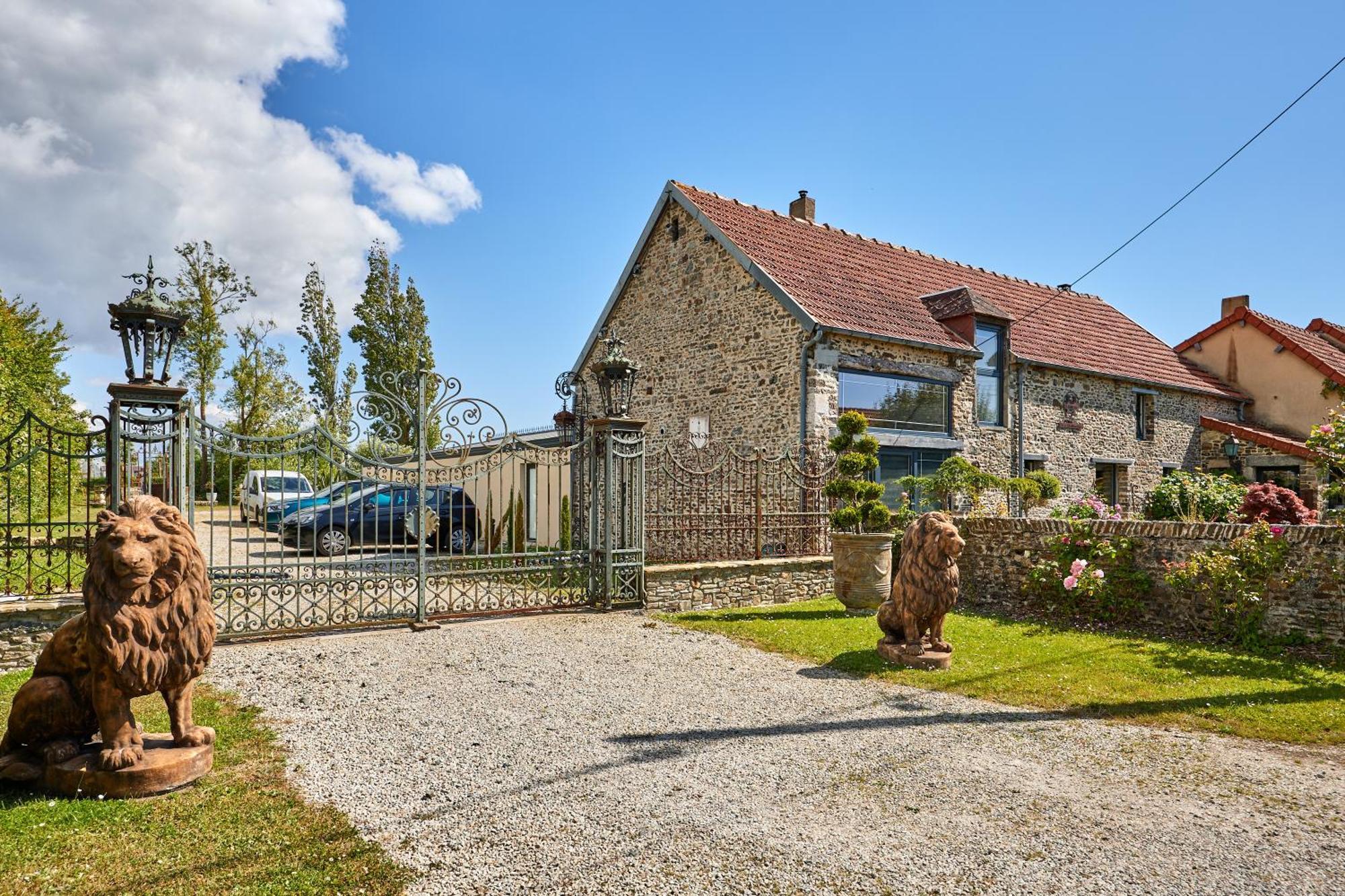 La Surville Surville  Dış mekan fotoğraf